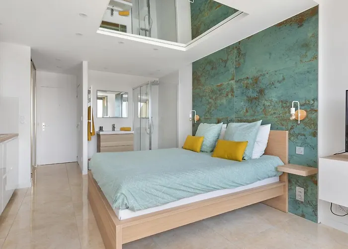 Azur Heliopolis Naturiste * Agde